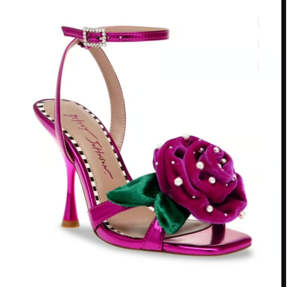 Betsey Johnson Shoes - NIB Betsey Johnson Women’s Carlos Velvet Purple Flower Heels Floral Sandals 6.5